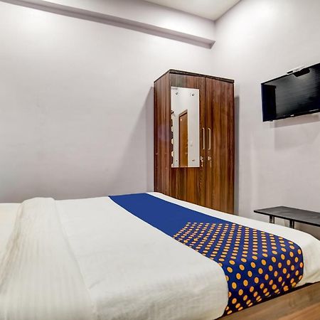 Spot On 76764 Hotel Lux Indore Exterior foto