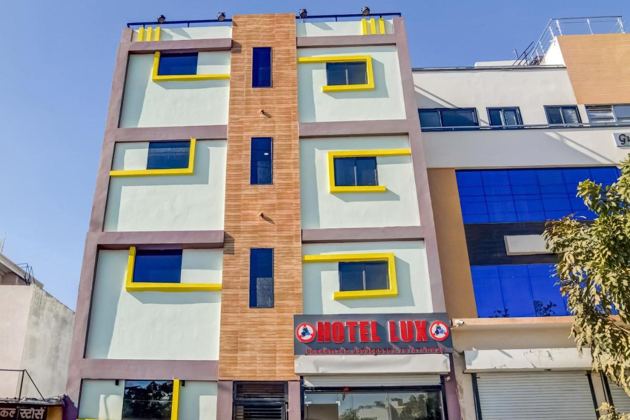 Spot On 76764 Hotel Lux Indore Exterior foto